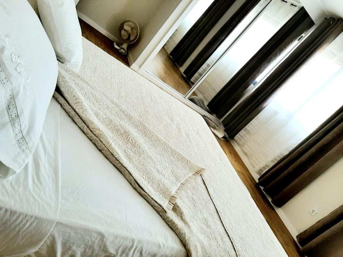 Apartment With Pool In Mindelo Luaran gambar