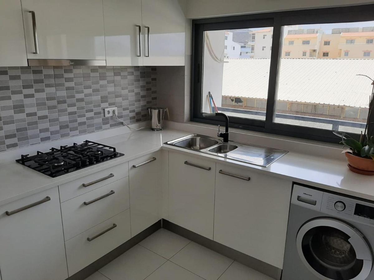 Apartment With Pool In Mindelo Luaran gambar